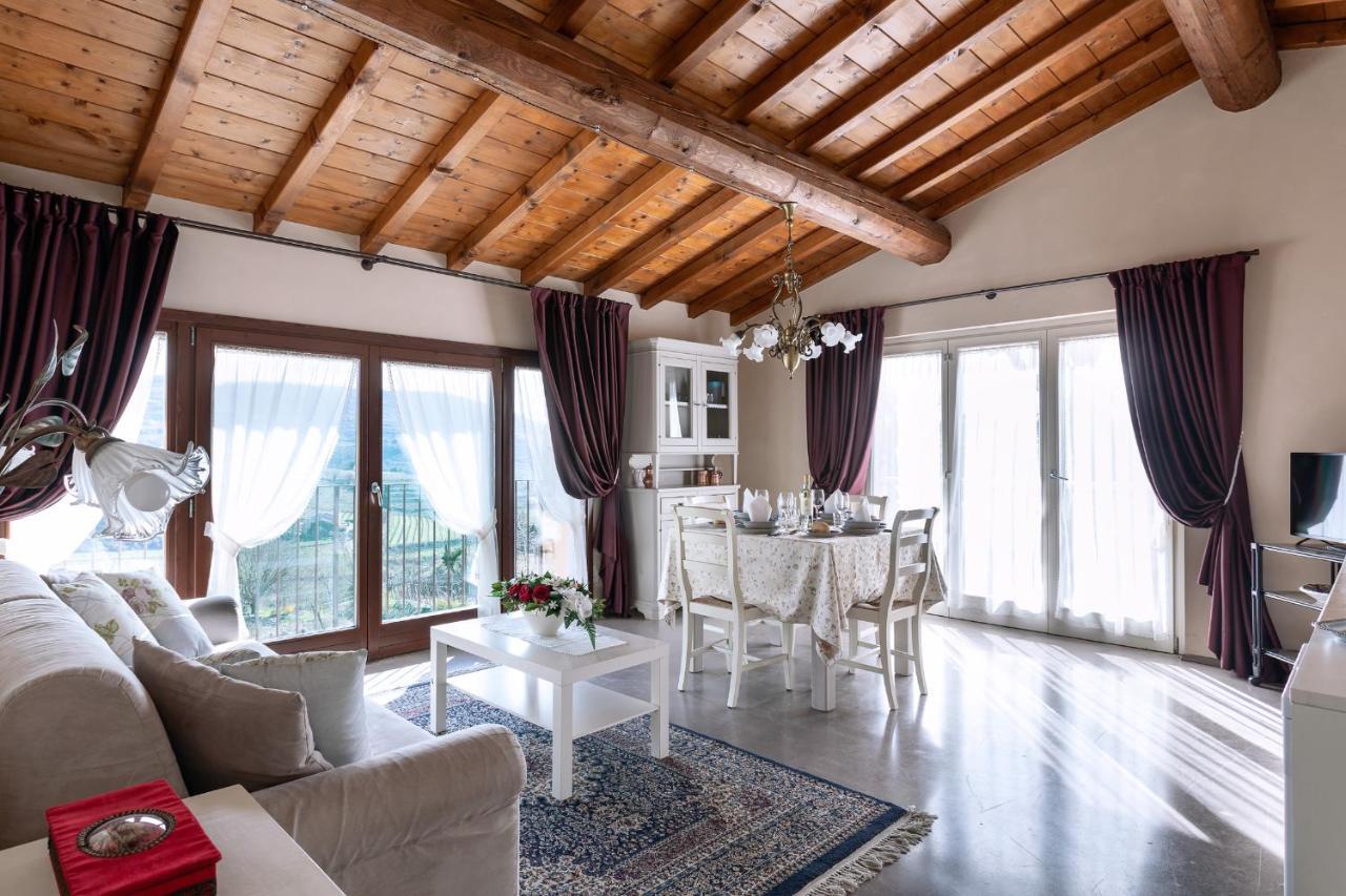 Corte Dei Soavi Suites - Apartments Soave  Exterior photo