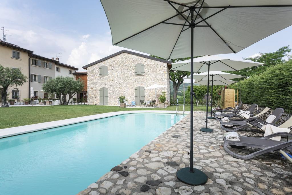 Corte Dei Soavi Suites - Apartments Soave  Exterior photo