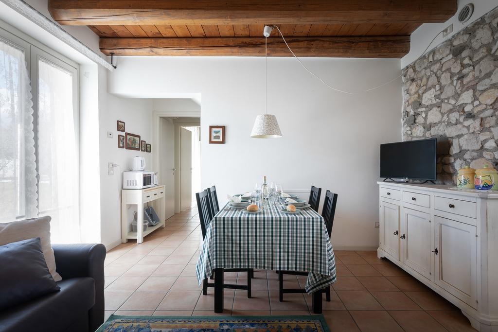 Corte Dei Soavi Suites - Apartments Soave  Exterior photo